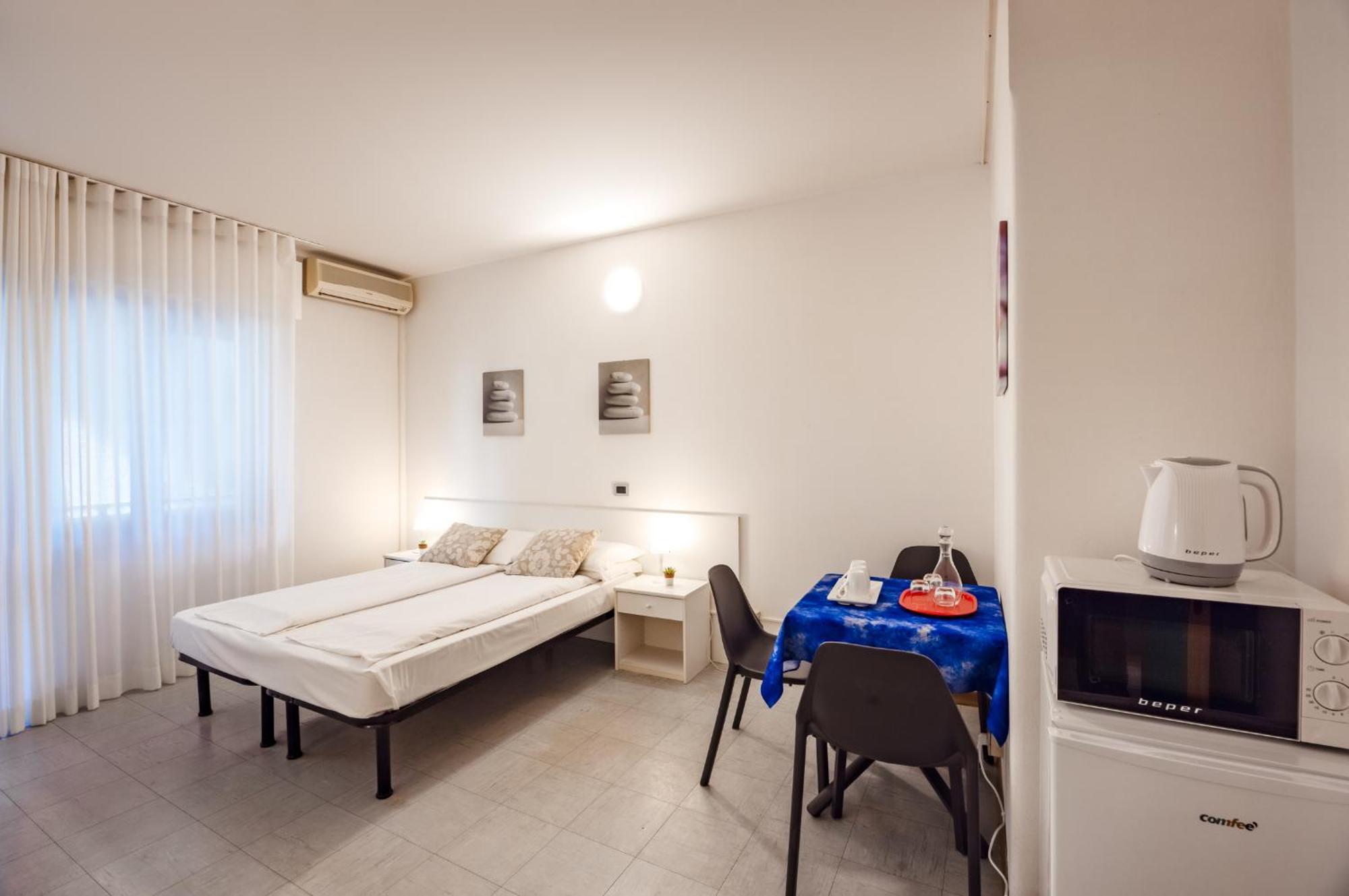 Aparthotel Carinzia Lignano Sabbiadoro Exterior foto